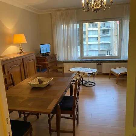 Pierre Place 1 Bedroom 50 Meters To The Beach With Free Parking 아파트